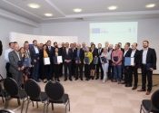 Predstavnici i predstavnice 34 lokalne samouprave kojima je preko razvojnog programa EU PRO odobreno ukupno 40 projekata