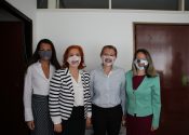 Gradska opština Vračar obezbedila donaciju maski prilagođenih za komunikaciju sa gluvim i nagluvim osobama